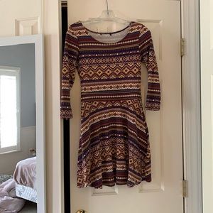 Patterned 3 quarter sleeve dress